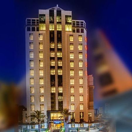 Bravo Royal Hotel Suites Kuwait City Exterior foto