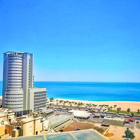 Bravo Royal Hotel Suites Kuwait City Exterior foto
