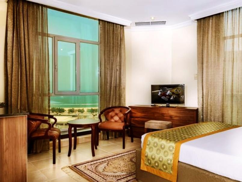 Bravo Royal Hotel Suites Kuwait City Exterior foto